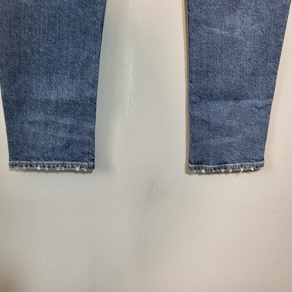 NWT  AGOLDE Toni Mid Rise Distressed Straight Leg Jeans in Obscure size 31 - Picture 15 of 16